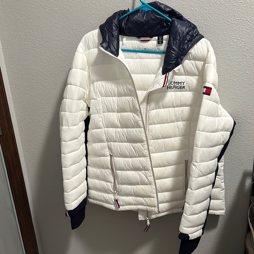 Women’s Tommy Hilfiger puffer jacket